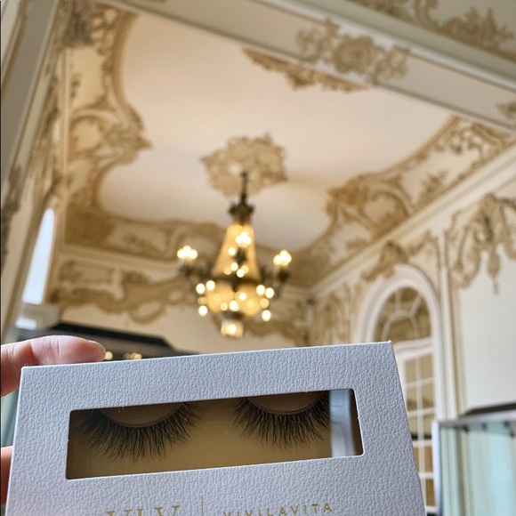 VLV Lash  No. 03 - Picture 8 of 8